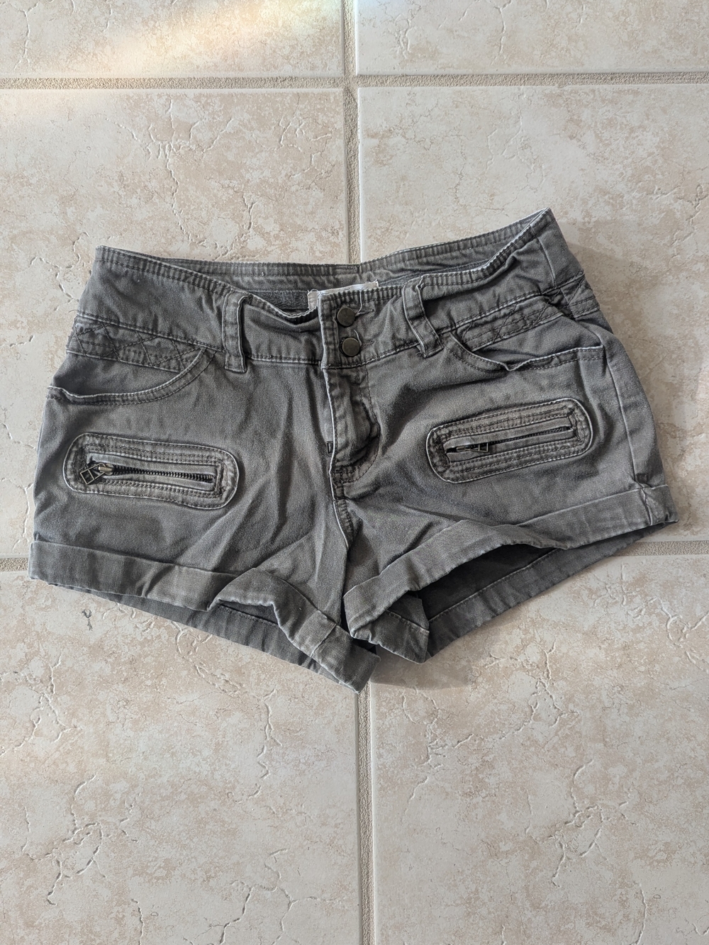 Forever 21 Gray Low-Rise Jean Shorts with Zip Pockets